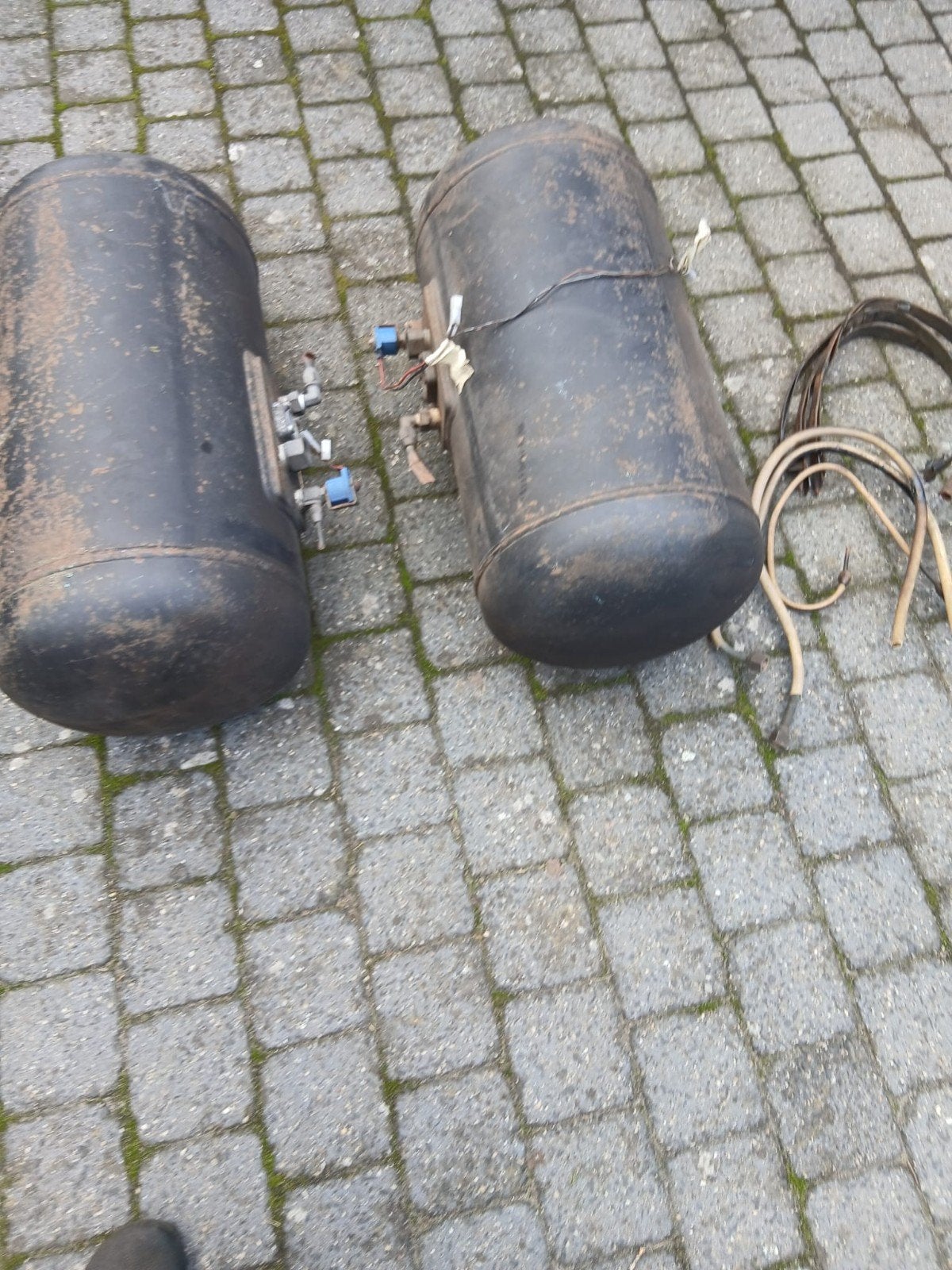 2x 60L LPG-tanks onderbouw voor Dodge W200, Ophalen, Gebruikt, Dodge
