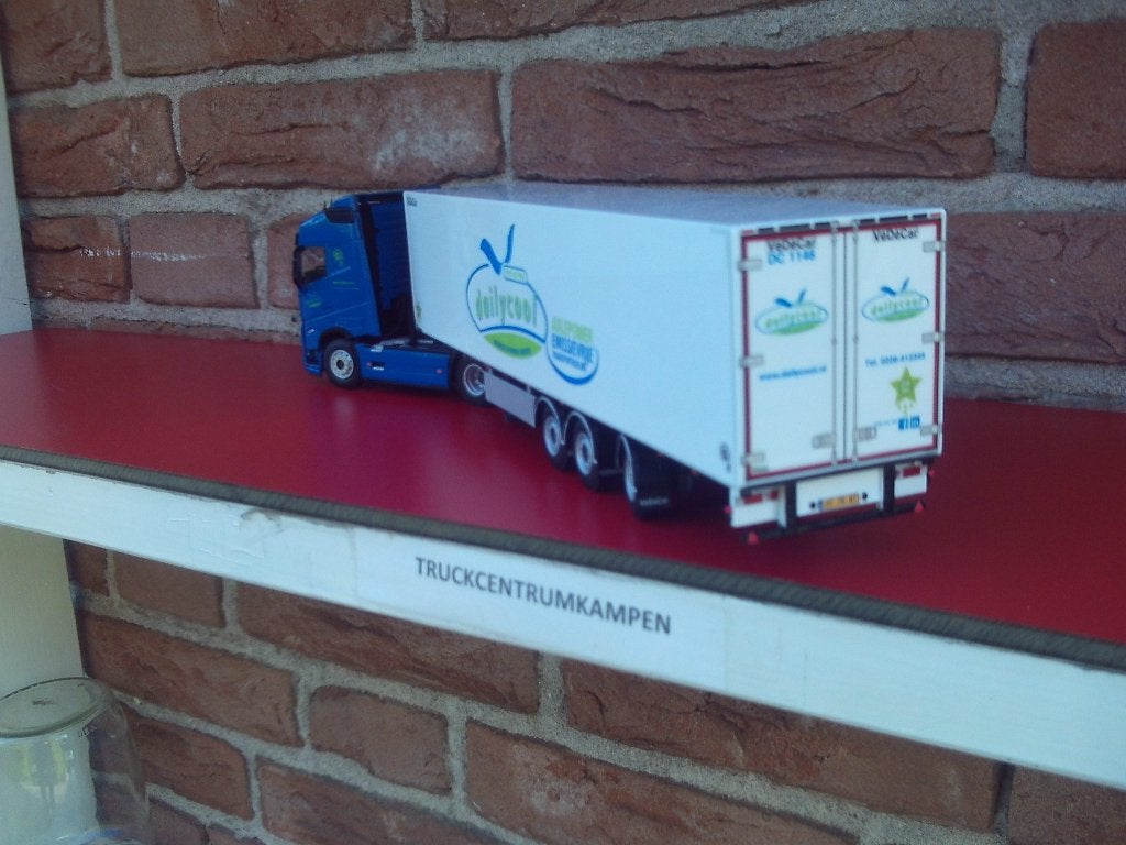 WSI  Volvo  FH5  Globetrotter  van  Dalycool., Ophalen of Verzenden, Nieuw, Bus of Vrachtwagen, Wsi