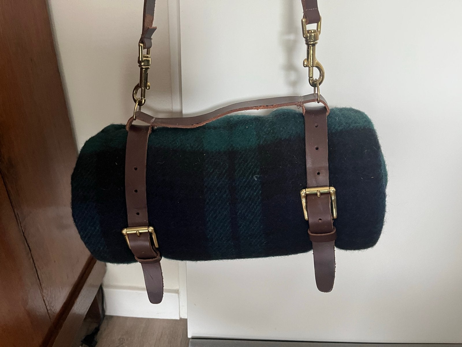 Wollen AB plaid blauw/groen met sierlijke leren houder, Ophalen of Verzenden, Zo goed als nieuw
