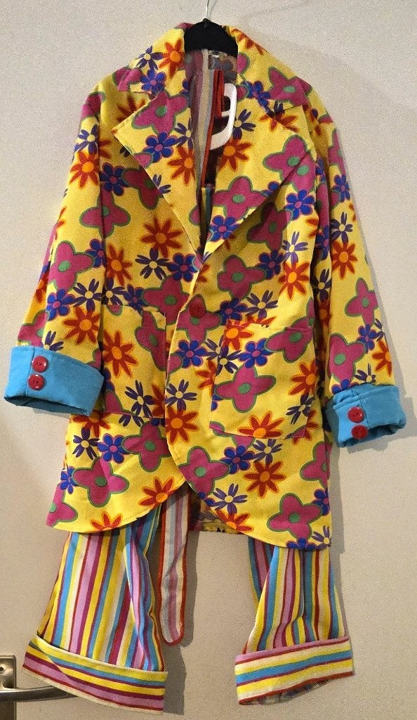 3 delig Flower Power, Disco jaren 70 kostuum mt 128, Ophalen of Verzenden, Nieuw, 122 t/m 128, Jongen of Meisje