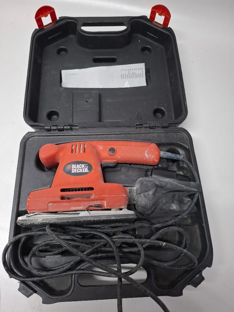 Black & Decker schuurmachine, Ophalen of Verzenden, Gebruikt, Minder dan 600 watt, Vlakschuurmachine