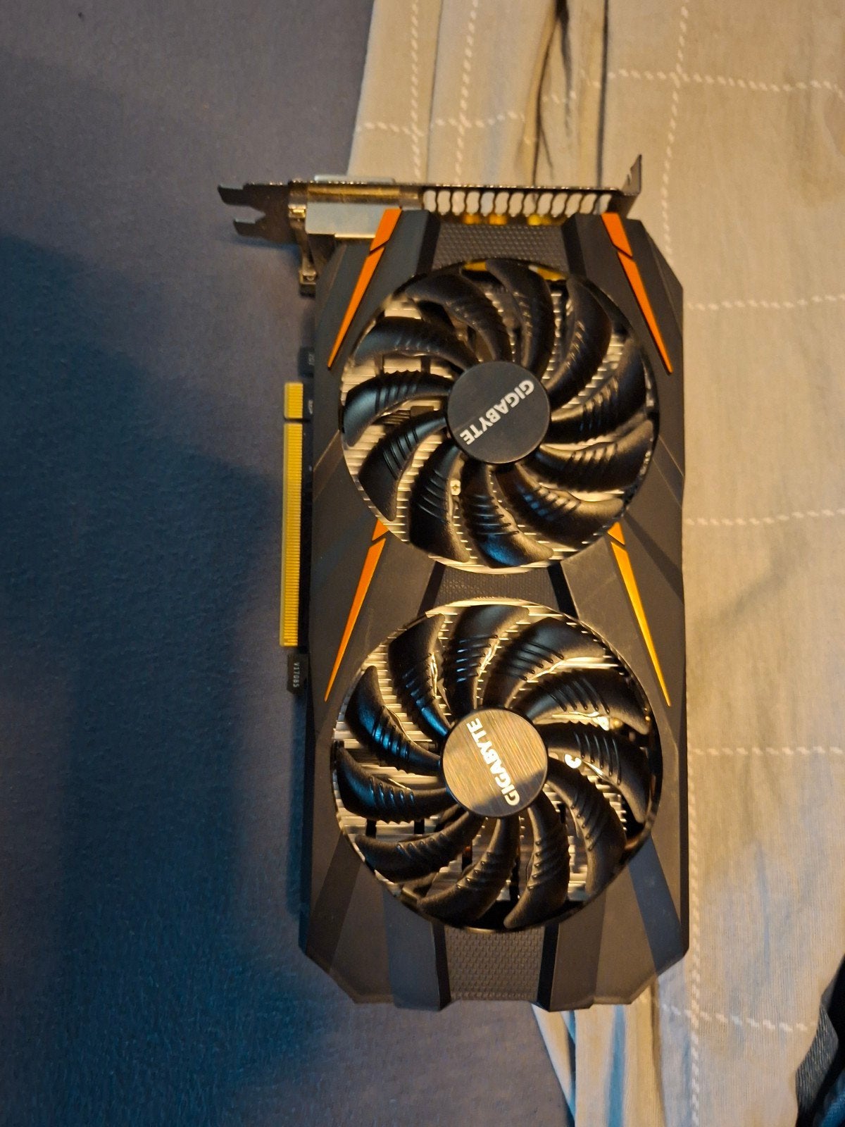 Gigabyte Nvidia GeForce GTX 1060 6GB Videokaart, PCI-Express 3, Gebruikt, HDMI, Ophalen of Verzenden
