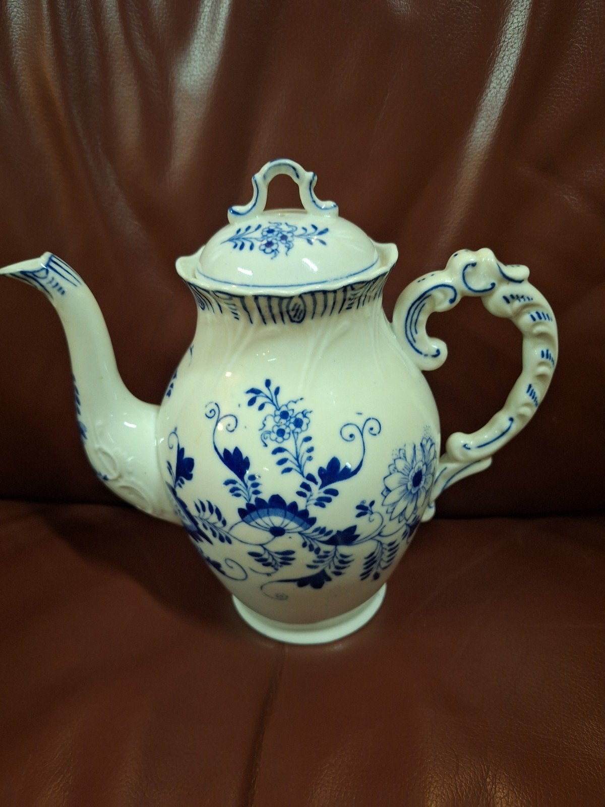 Antieke Theepot Maastricht met Meissen Decor, Ophalen of Verzenden