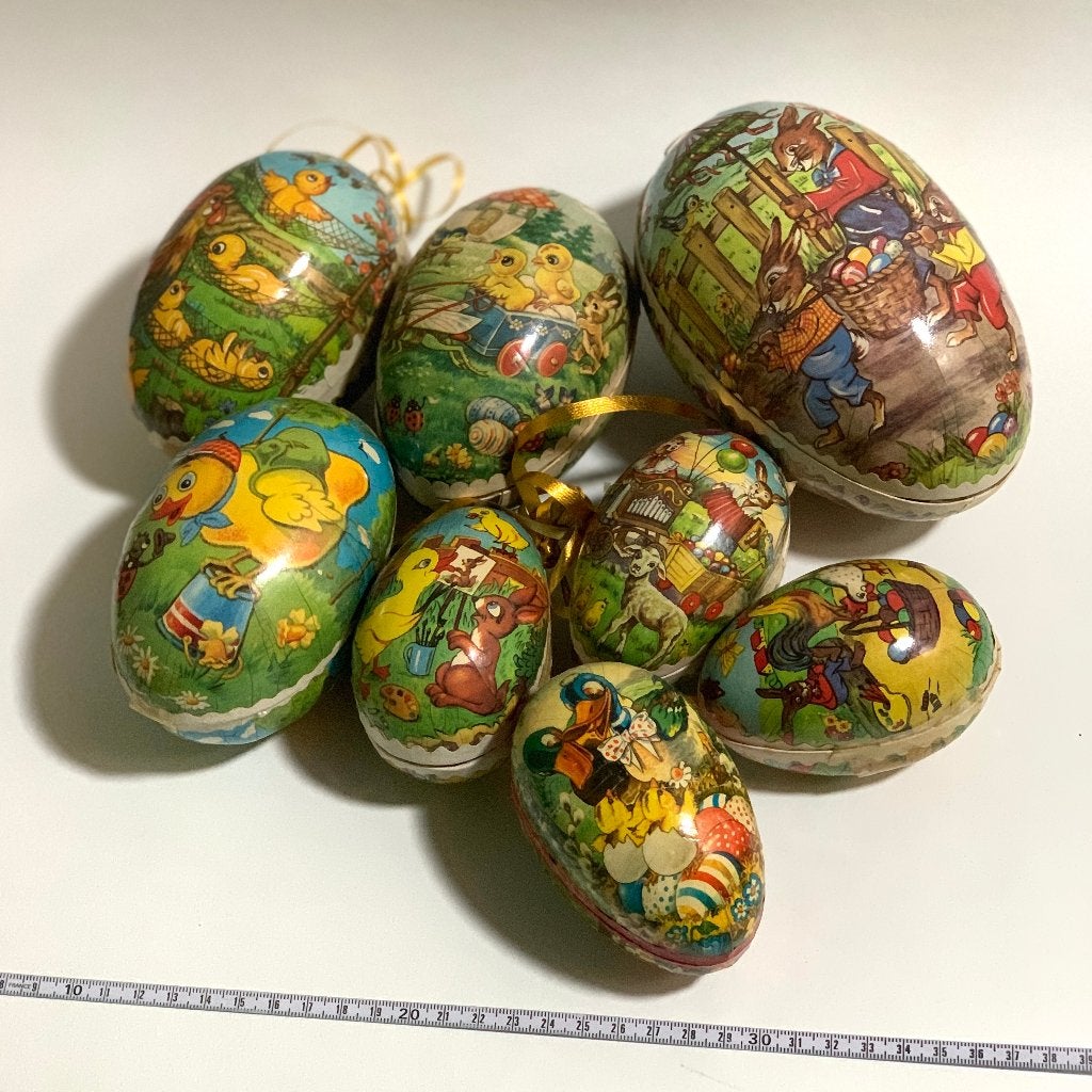 8 Vintage Paaseieren van Karton - Decoratief, Diversen, Pasen, Ophalen of Verzenden, Gebruikt