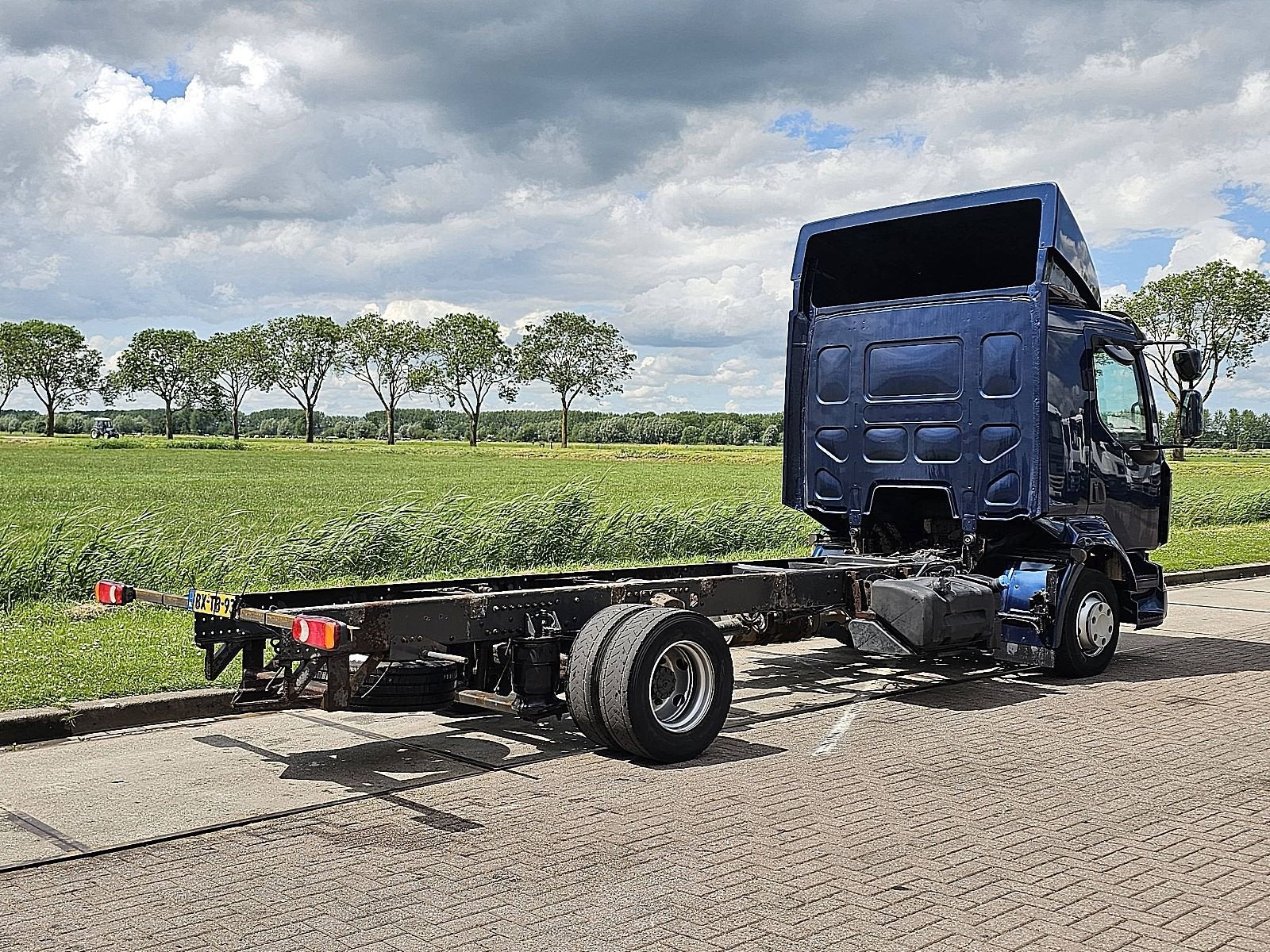 RENAULT MIDLUM 220.12, Auto's, Automaat, Euro 5, Origineel Nederlands, Diesel