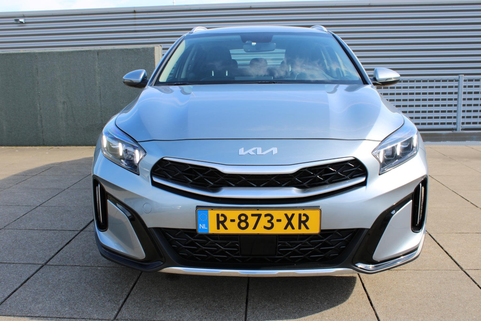 Kia XCeed 1.5 T-GDi DynamicLine Automaat / Navigatie /Camera, Auto's, Kia, XCeed, 1300 kg, Gebruikt, 4 cilinders