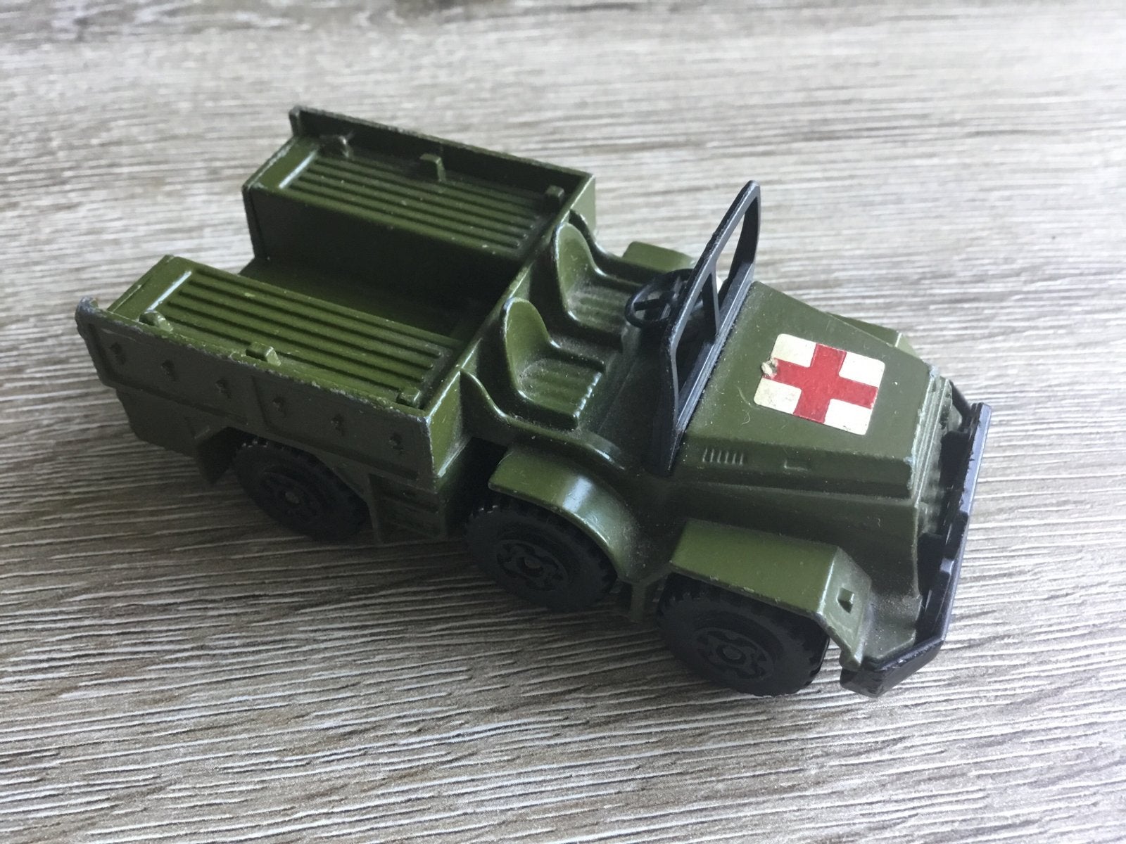 Matchbox Battle Kings K-12 DAF  leger -Ambulance 1976, Hobby en Vrije tijd, Modelbouw | Auto's en Voertuigen, Overige merken, Gebruikt