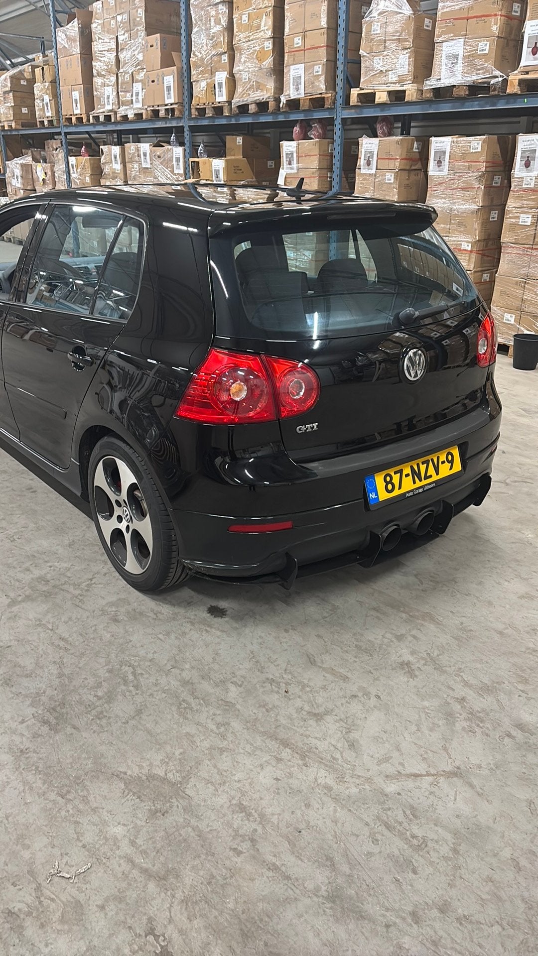 Volkswagen Golf 2.0 GTI 147KW 5D AUT 2006 Zwart, 4 cilinders, 1984 cc, Zwart, 75 €/maand