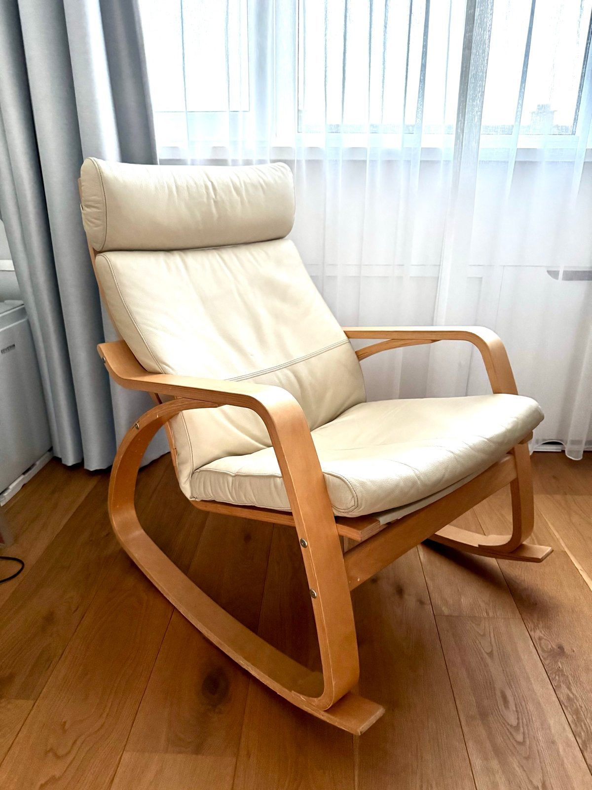 Ikea Poäng leer schommelstoel, Huis en Inrichting, Stoelen, Ophalen, Gebruikt, Overige kleuren, Eén