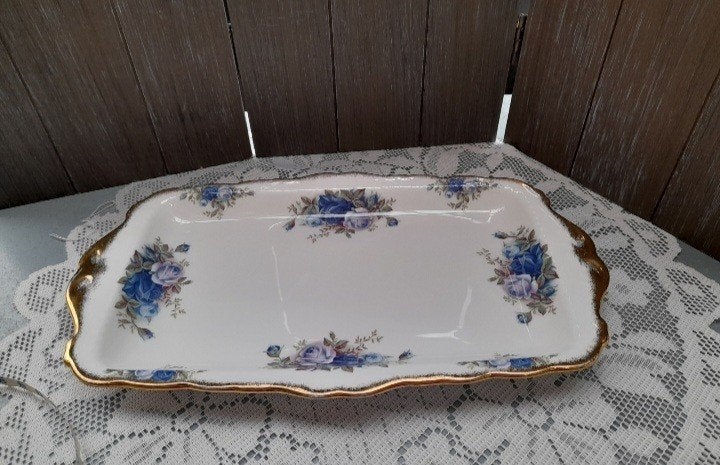 Royal albert Moonlight rose cake schaal, Antiek en Kunst, Ophalen of Verzenden