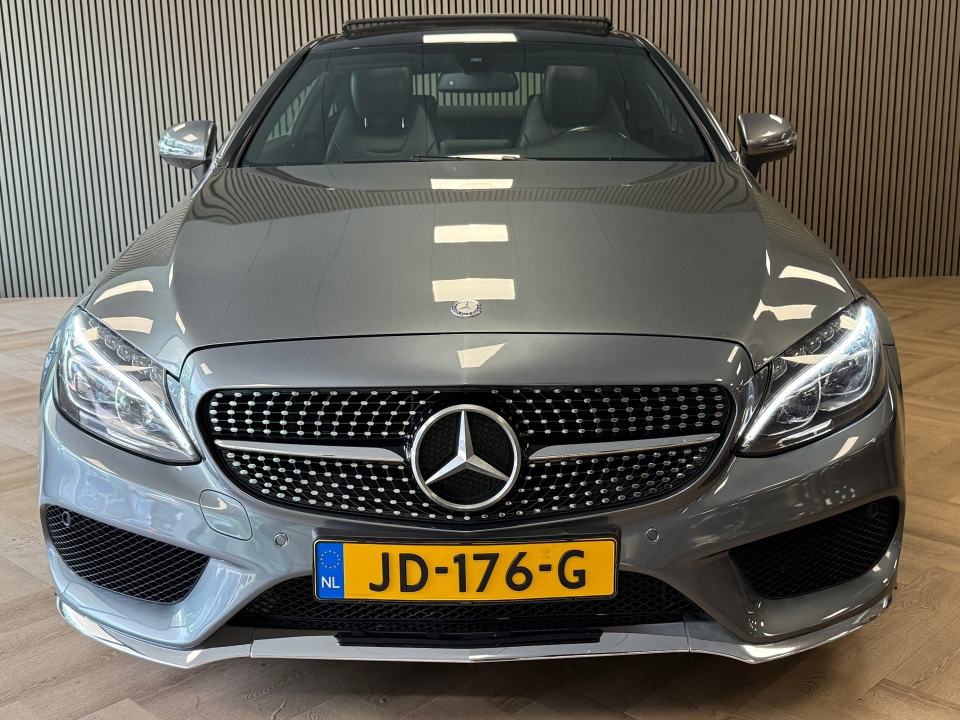 Mercedes-Benz C-klasse Coupé C180 Ambition AUT AMG PANORAMA, Automaat, Achterwielaandrijving, Met garantie (alle), 4 stoelen