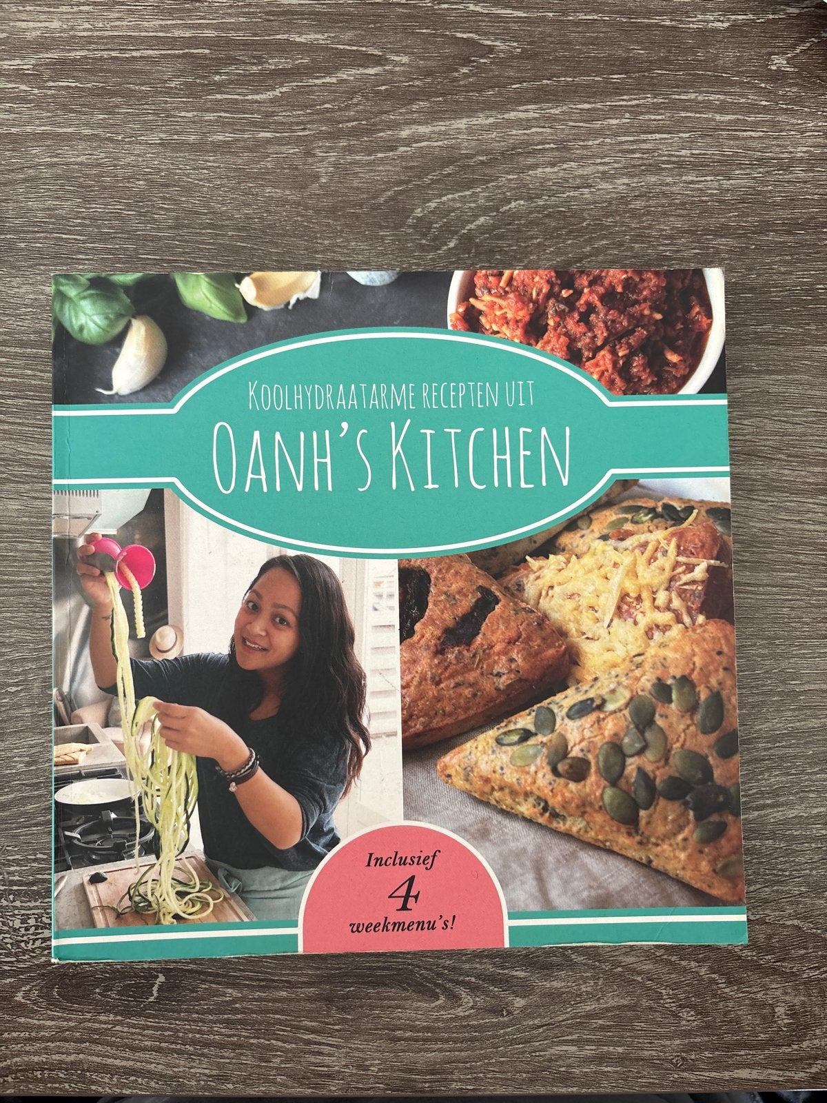 Koolhydraatarme Recepten uit Oanh's Kitchen, Voorgerechten en Soepen, Ophalen of Verzenden, Zo goed als nieuw, Gezond koken