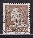 2 - Denemarken michel 411x gestempeld , koning Frederik IX, Postzegels en Munten, Postzegels | Europa | Scandinavië, Verzenden
