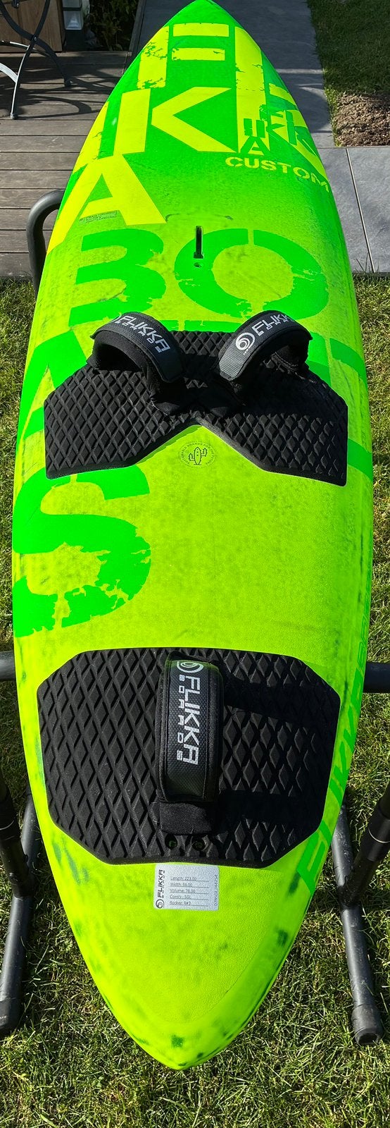 Flikka (2025)wave thruster 78 liter us box slot box, Ophalen, Zo goed als nieuw, Plank