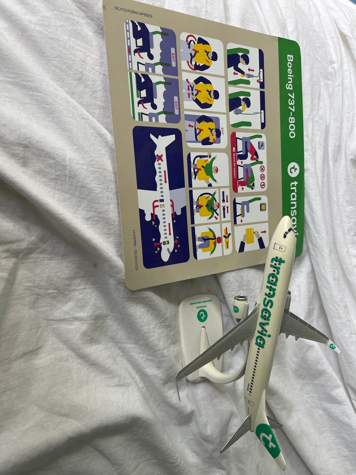 Transavia Boeing 737-800 Schaalmodel & Veiligheidskaart, Ophalen of Verzenden, Nieuw, Schaalmodel