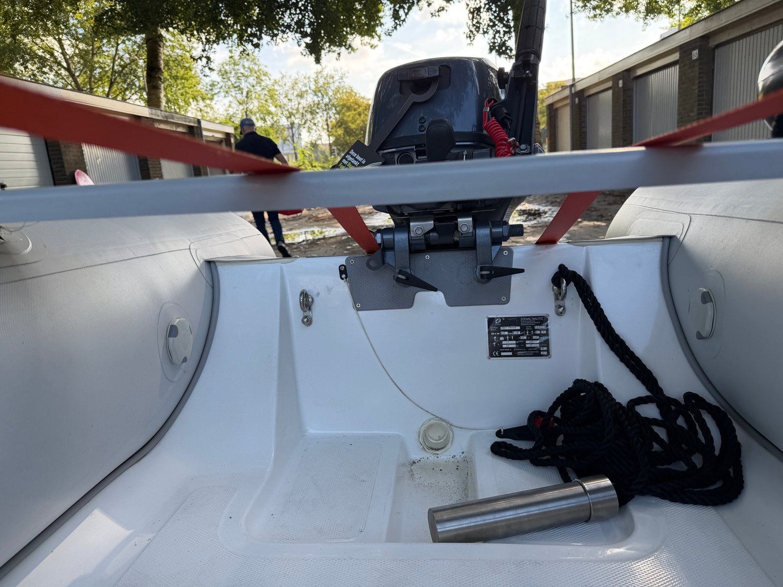 Foto 9 van Zodiac rubberboot met Yamaha 15pk motor en Pega boottrailer