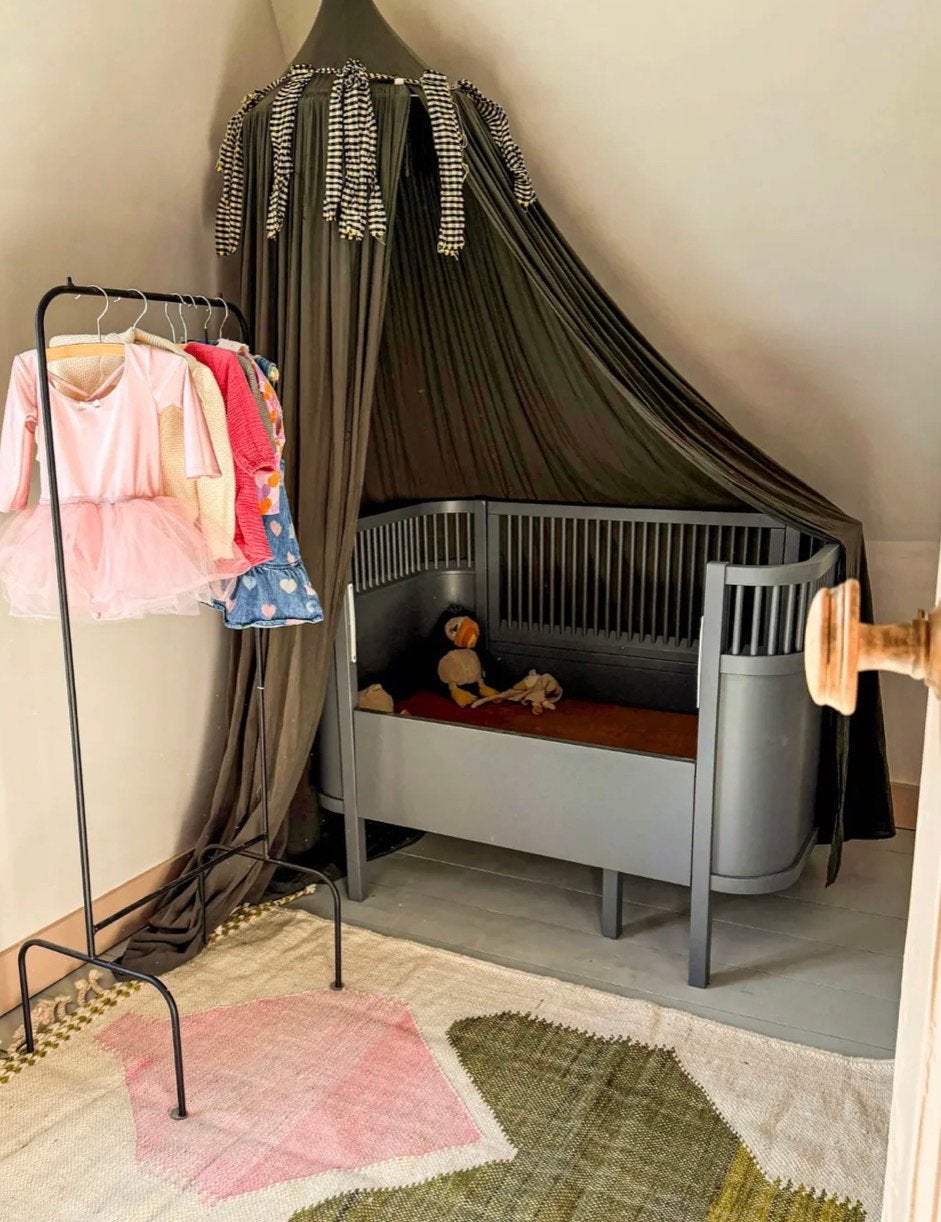 Sebra interior bed ledikant meegroeibed, Ophalen, Zo goed als nieuw