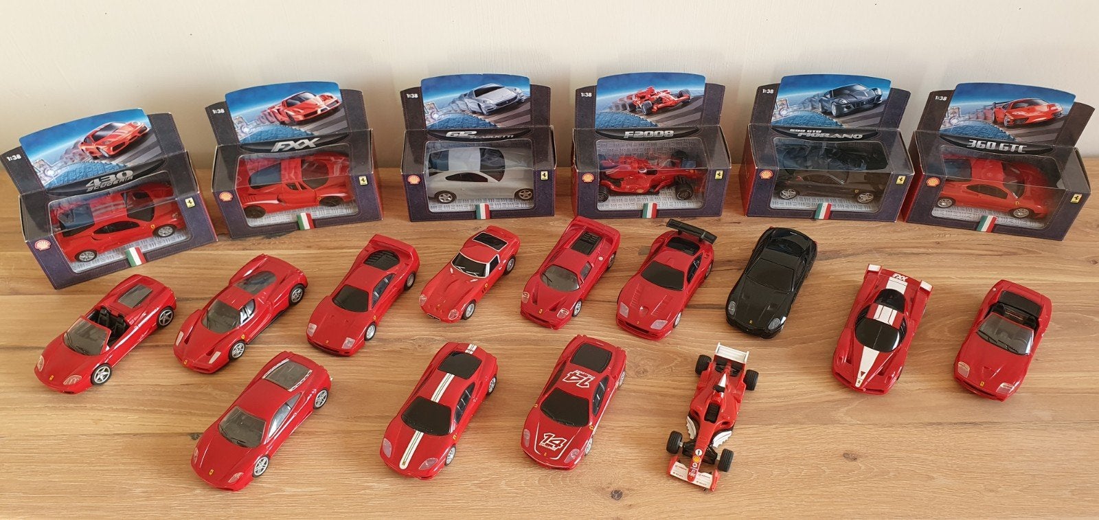 Grote collectie Ferrari modelauto's Shell nieuw, Ophalen of Verzenden, Nieuw, Auto, Overige merken