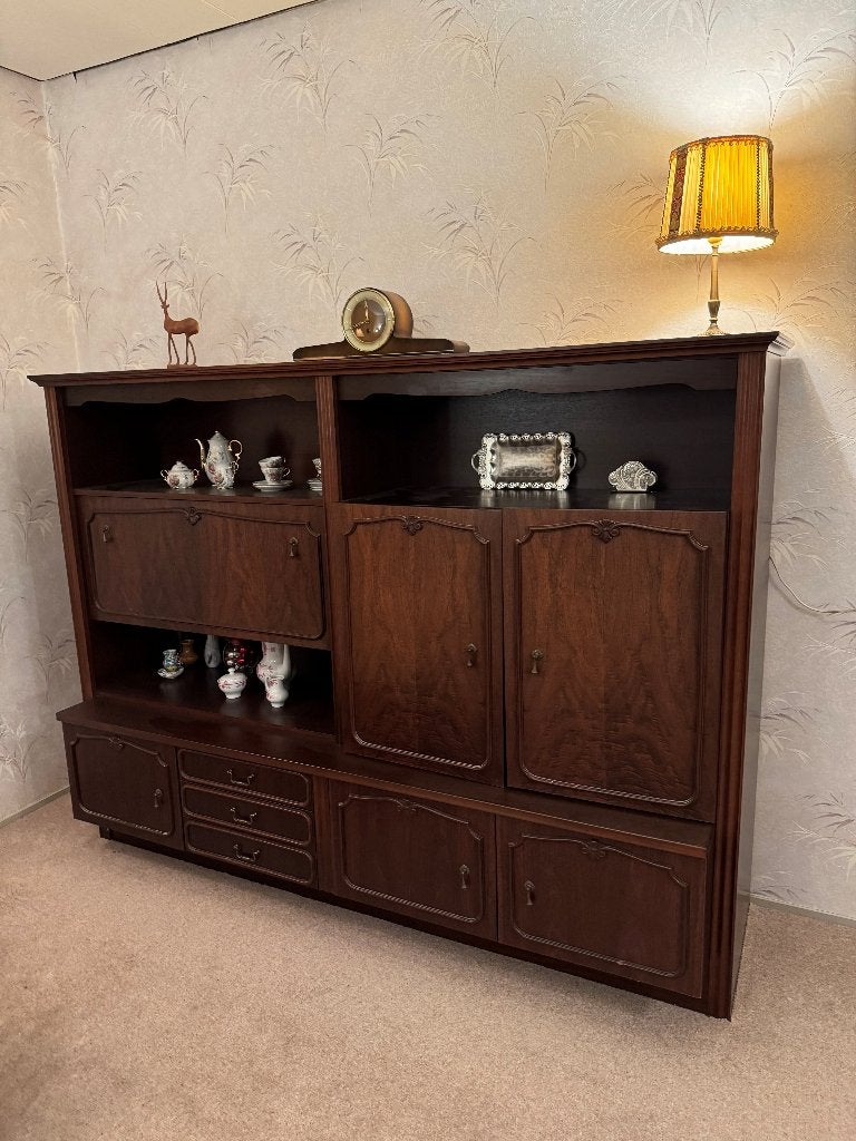Mooie klassieke kersenhouten buffetkast, Huis en Inrichting, Ophalen, Gebruikt, Klassiek, 150 tot 200 cm