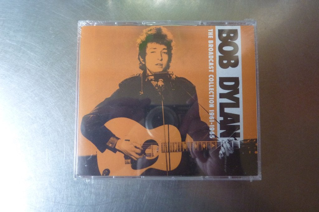 Bob Dylan - The Broadcast Collection 1961-1965 NIEUW, Boxset, Ophalen of Verzenden, Nieuw in verpakking, Folk Rock