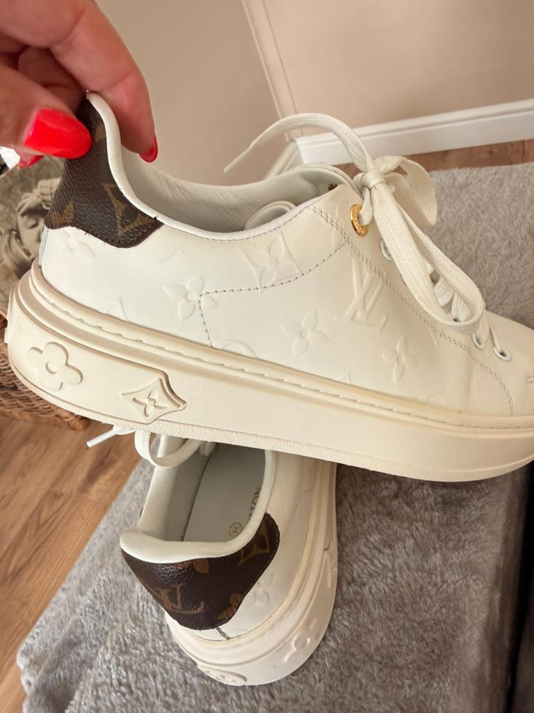 Louis Vuitton sneakers, Kleding | Dames, Schoenen, Wit, Nieuw, Ophalen of Verzenden, Sneakers of Gympen