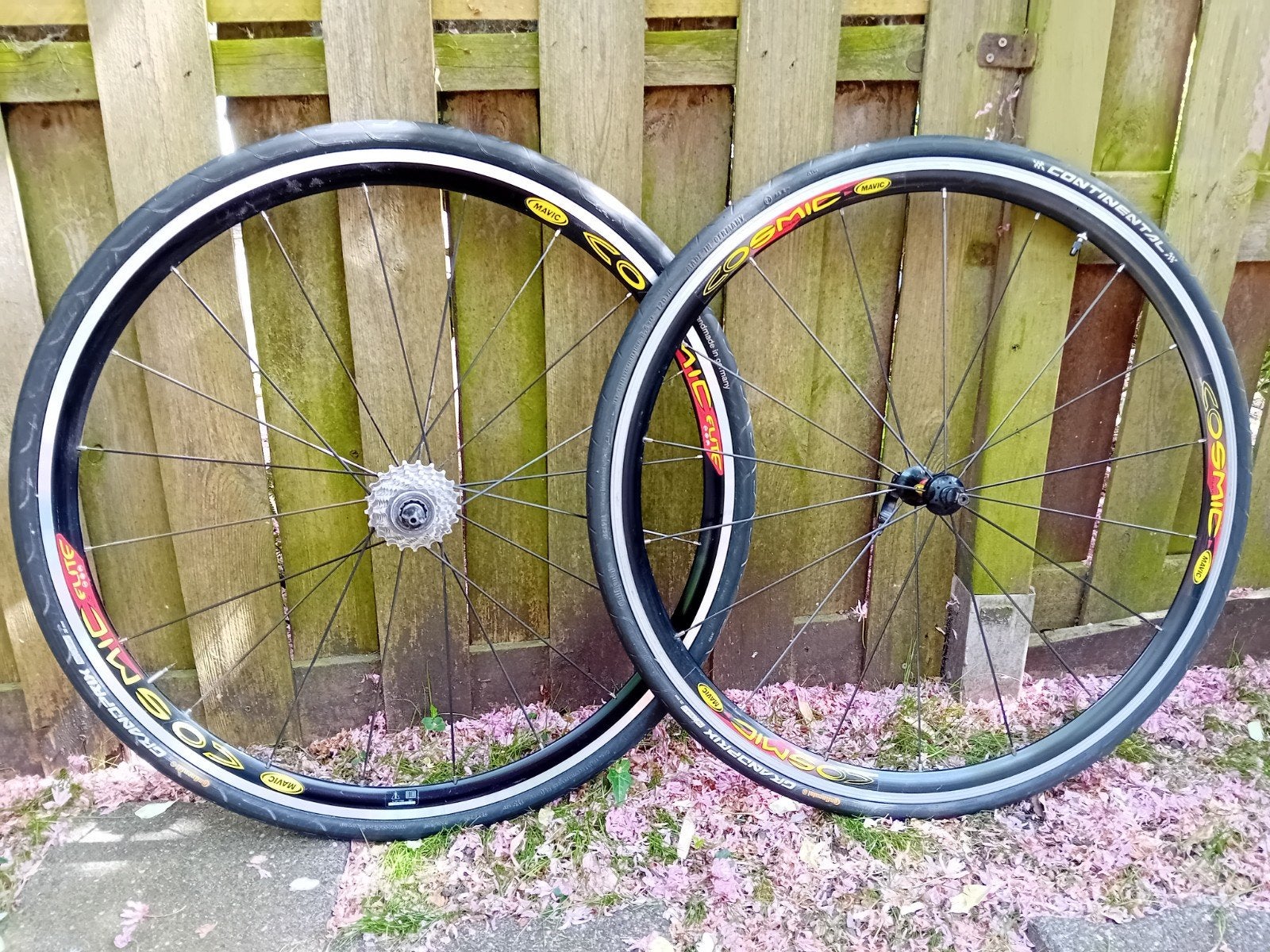 3 sets wielen: Retro & Modern, ZGAN Mavic , Wolber, Aksium, Ophalen