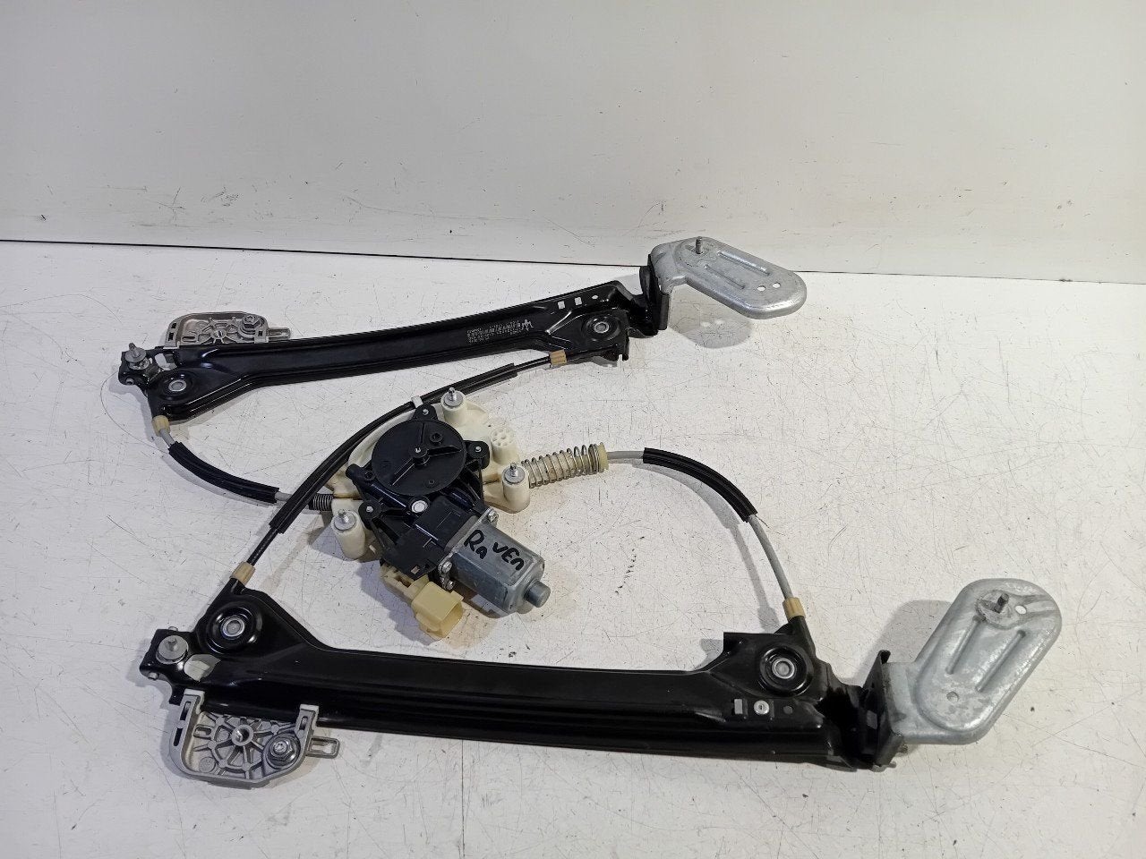 Raammechaniek elektrisch rechts achter Maserati Ghibli, Auto-onderdelen, Ruiten en Toebehoren, Onderdelen@venauto.nl, Gebruikt