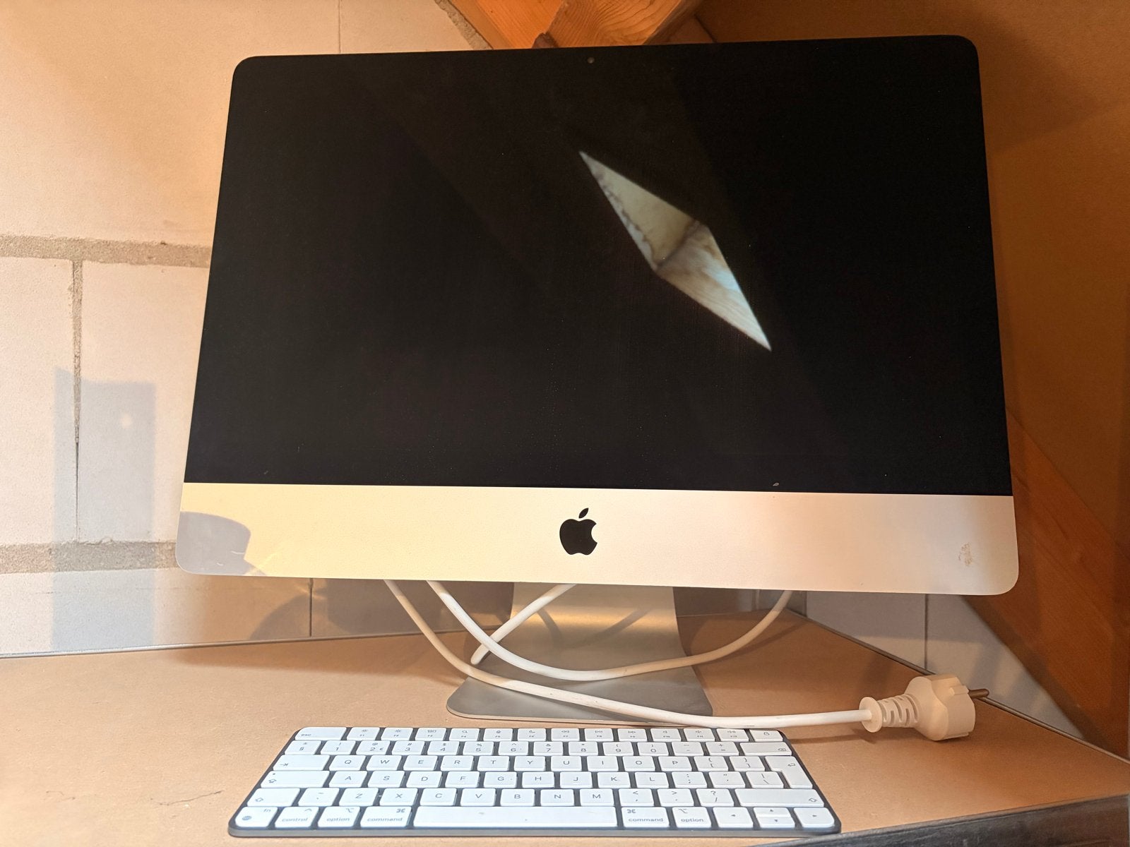 Oudere iMac - Werkt goed, mag weg voor een kleine prijs, Ophalen, Gebruikt, Minder dan 4 GB, IMac