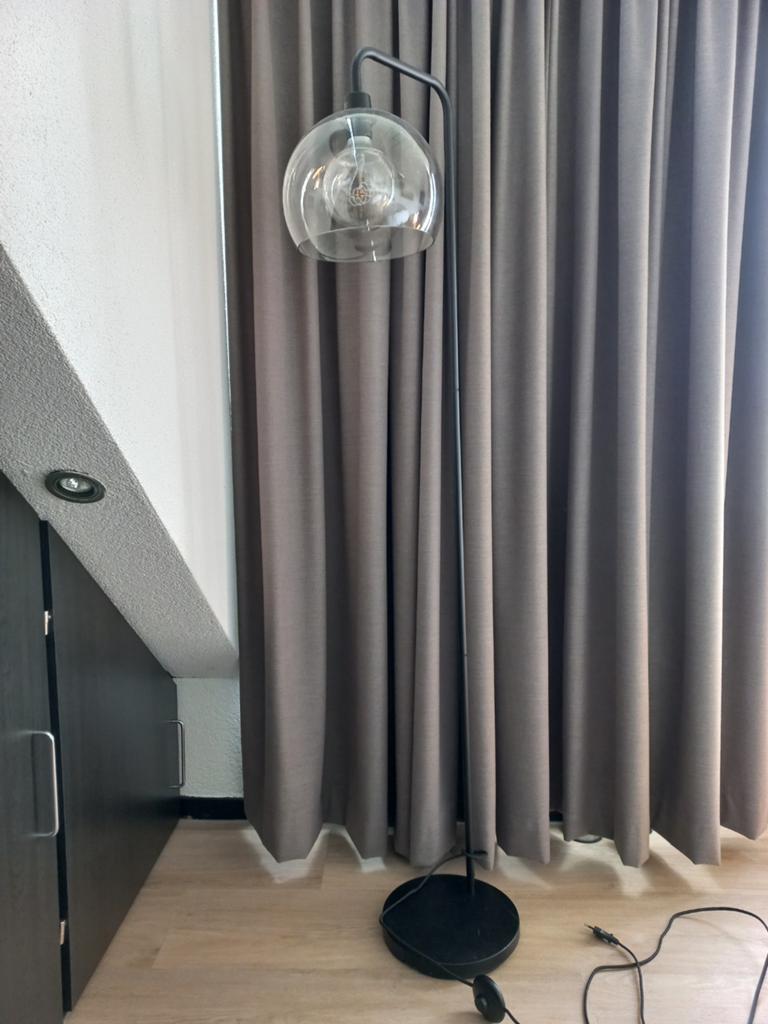 Staande lamp., Huis en Inrichting, Ophalen of Verzenden, Zo goed als nieuw, 150 tot 200 cm