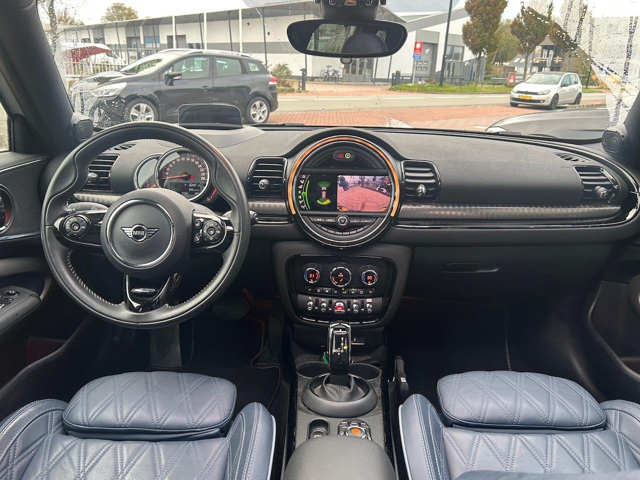Mini Mini Clubman 1.5 Cooper Richmond Park Edition AUT|PANO!, 12 maanden, Gebruikt, 19 km/l, 3 cilinders