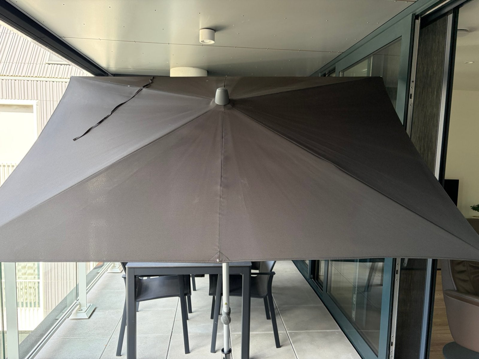 Parasol merk Glatz 210x150, met voet van 35kg, Tuin en Terras, Ophalen, Kantelbaar, Gebruikt, 2 tot 3 meter
