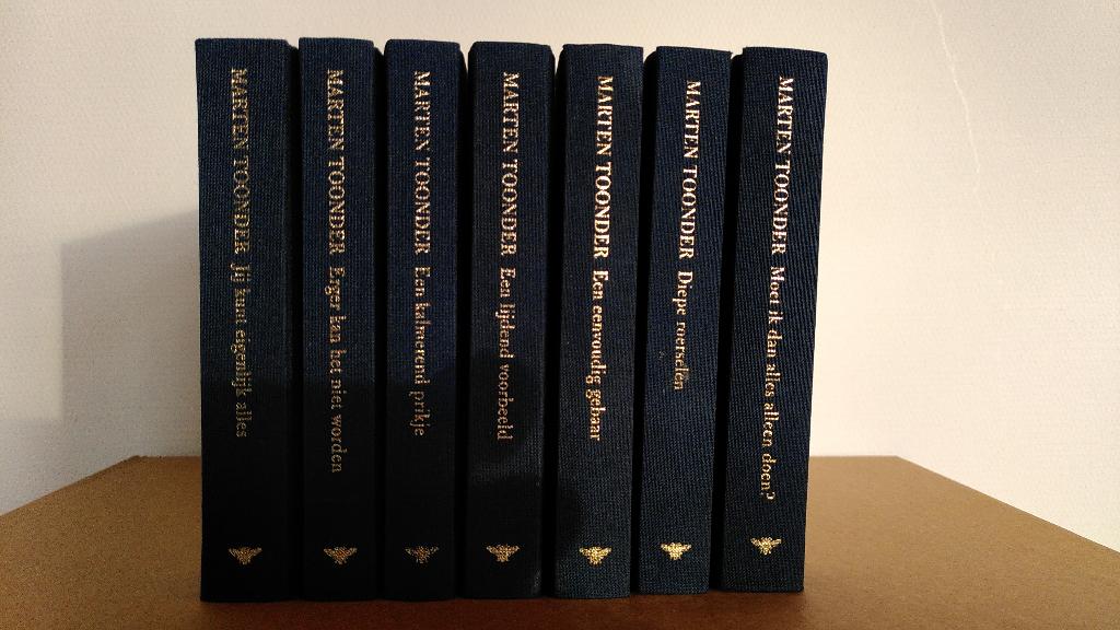 7X Bommel en Tom Poes - Blauwe bandjes (alle verhalen), Boeken, Ophalen of Verzenden, Zo goed als nieuw, Marten Toonder