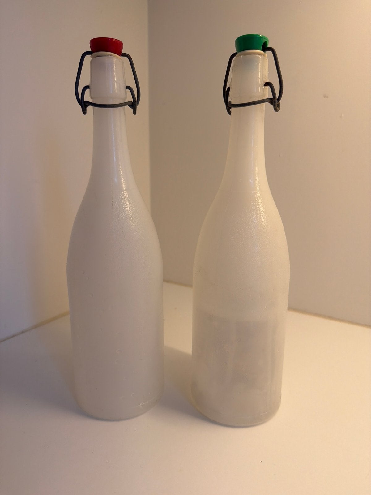 Giganplast kroonkurk flessen - Set van 2, Ophalen of Verzenden