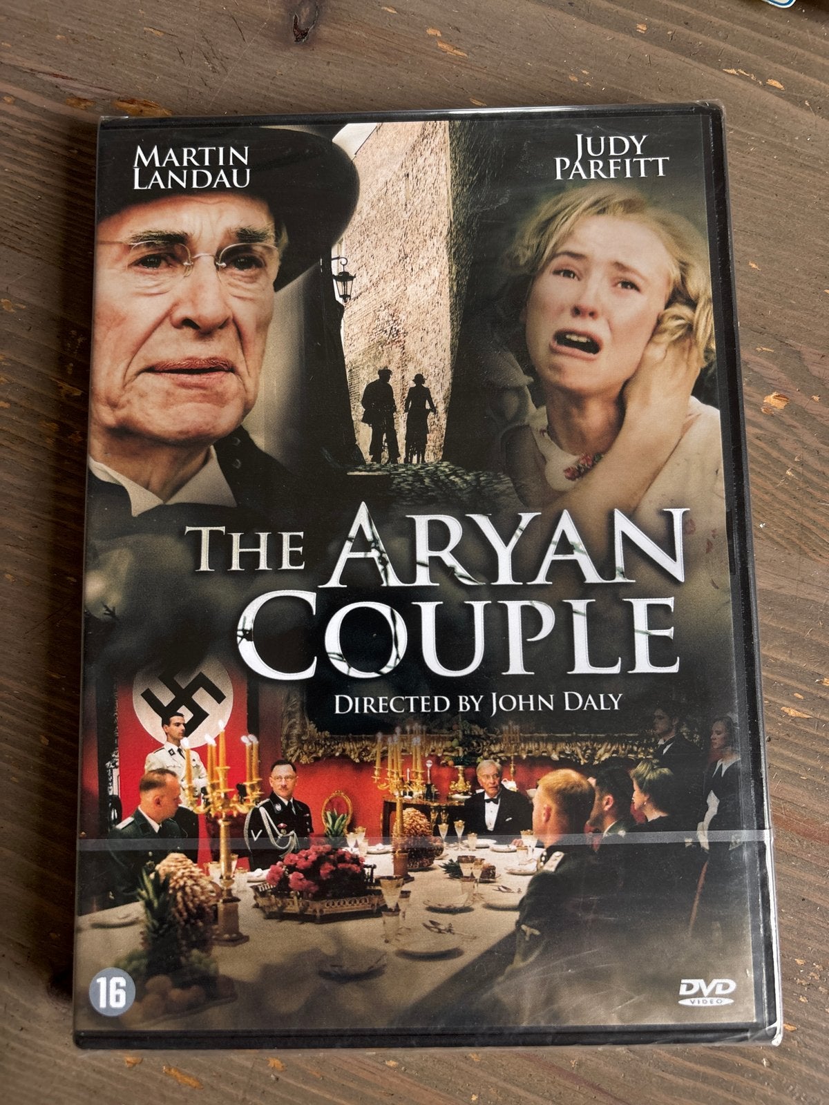 The Aryan Couple DVD - Oorlogsdrama met Martin Landau, Vanaf 16 jaar, Ophalen of Verzenden, Gebruikt, Overige genres