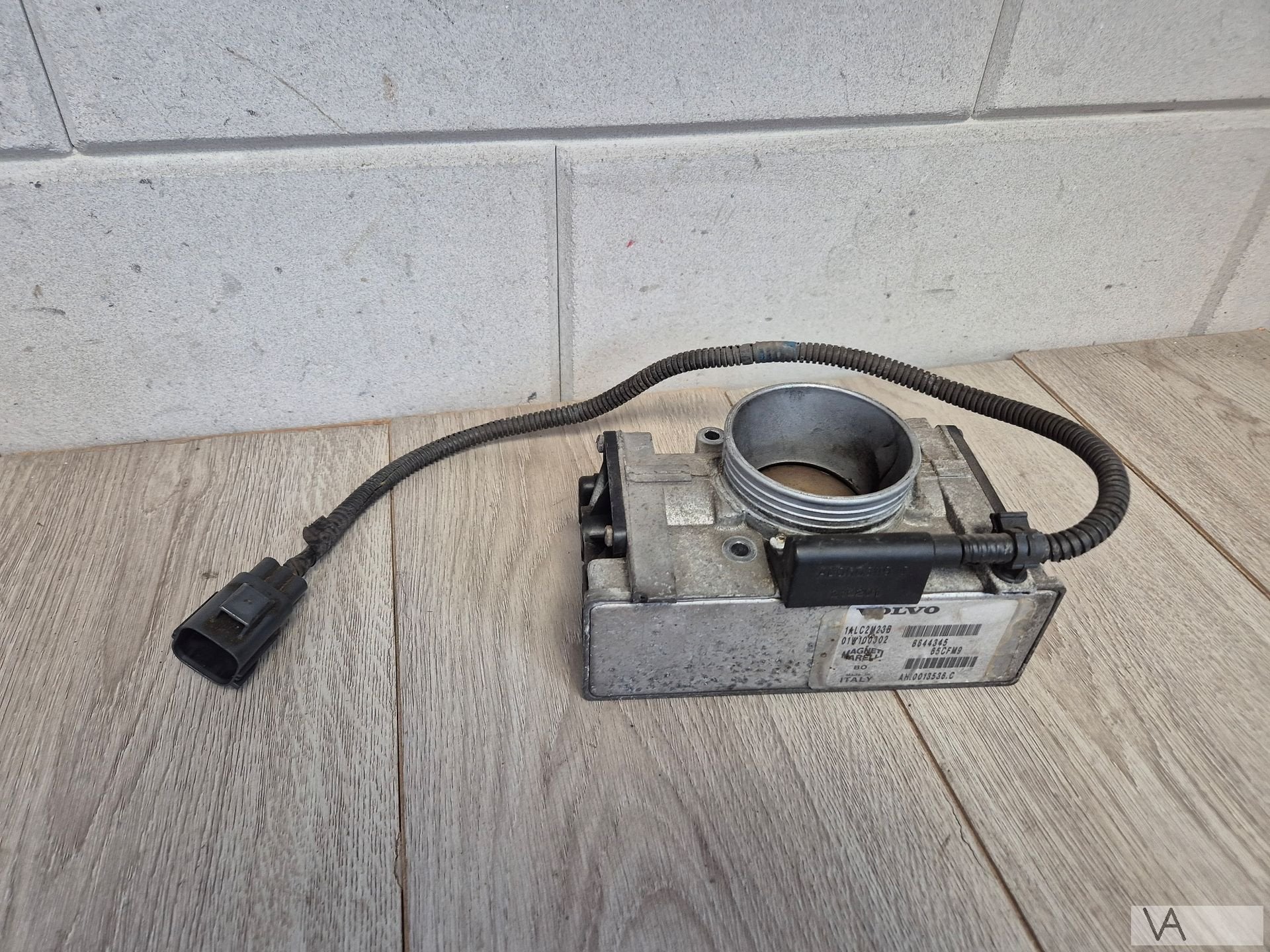 Volvo S60 V70 S80 1999 -2007 gasklephuis 2.4 benzine 8644345, Gebruikt, -, -, Ophalen of Verzenden