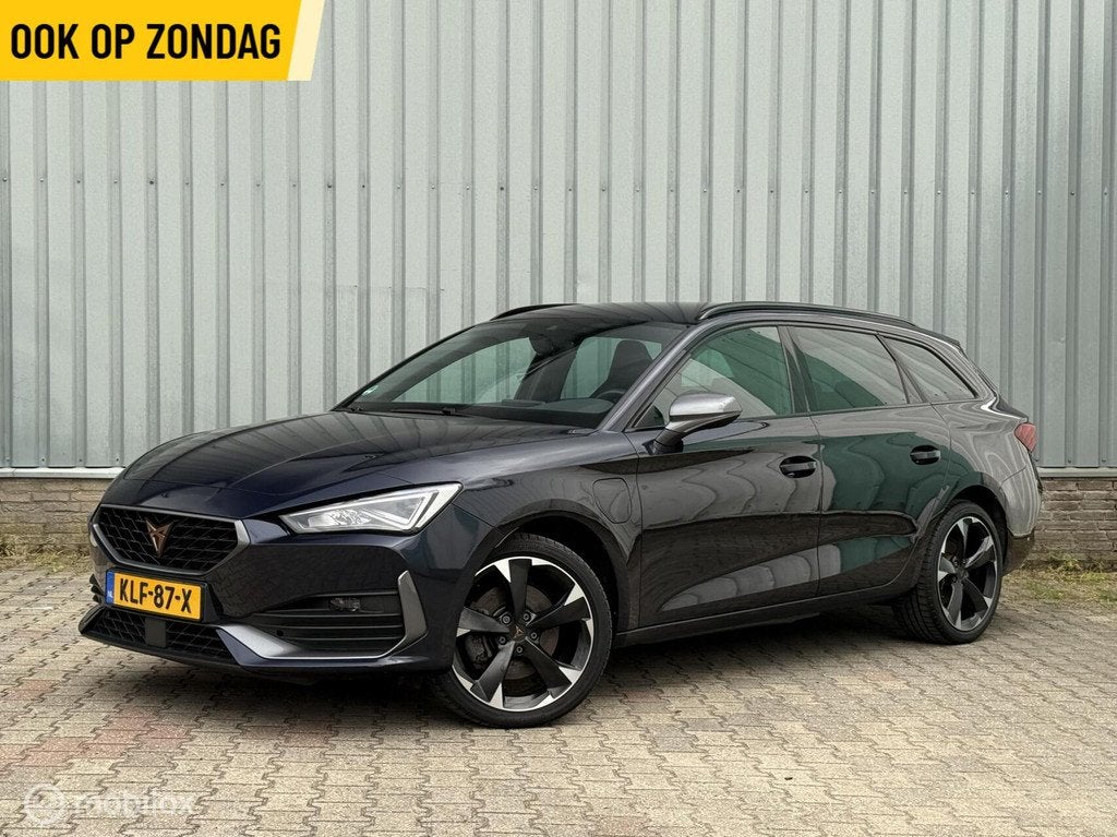 CUPRA Leon Sportstourer 1.4 VZ Adrenaline e-Hybrid | 245pk, Auto's, Cupra, Euro 6, 4 cilinders, Leder en Stof, Hybride Elektrisch/Benzine