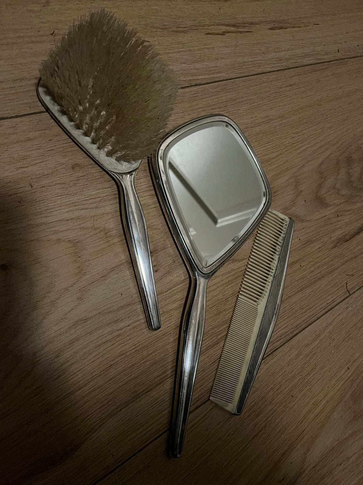 Vintage Haarborstel, Kam en Spiegel Set zilver, Ophalen, Gebruikt, Kam of Borstel