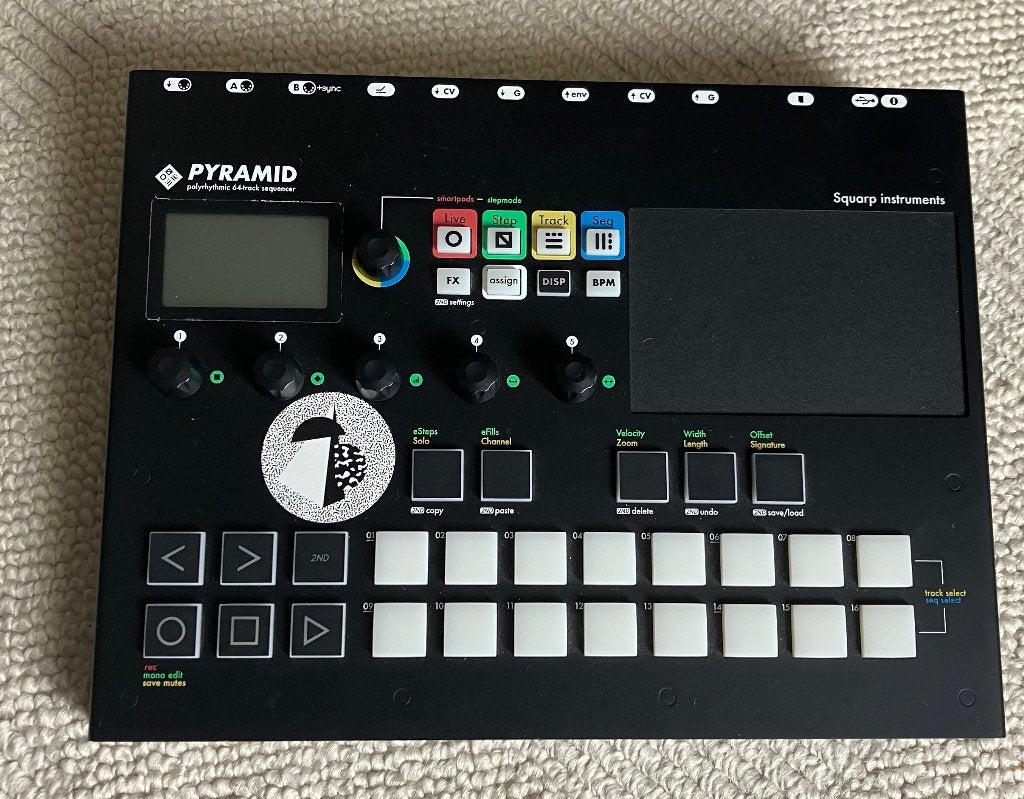 Squarp Pyramid MK3 sequencer, Muziek en Instrumenten, Midi-apparatuur, Zo goed als nieuw, Ophalen of Verzenden