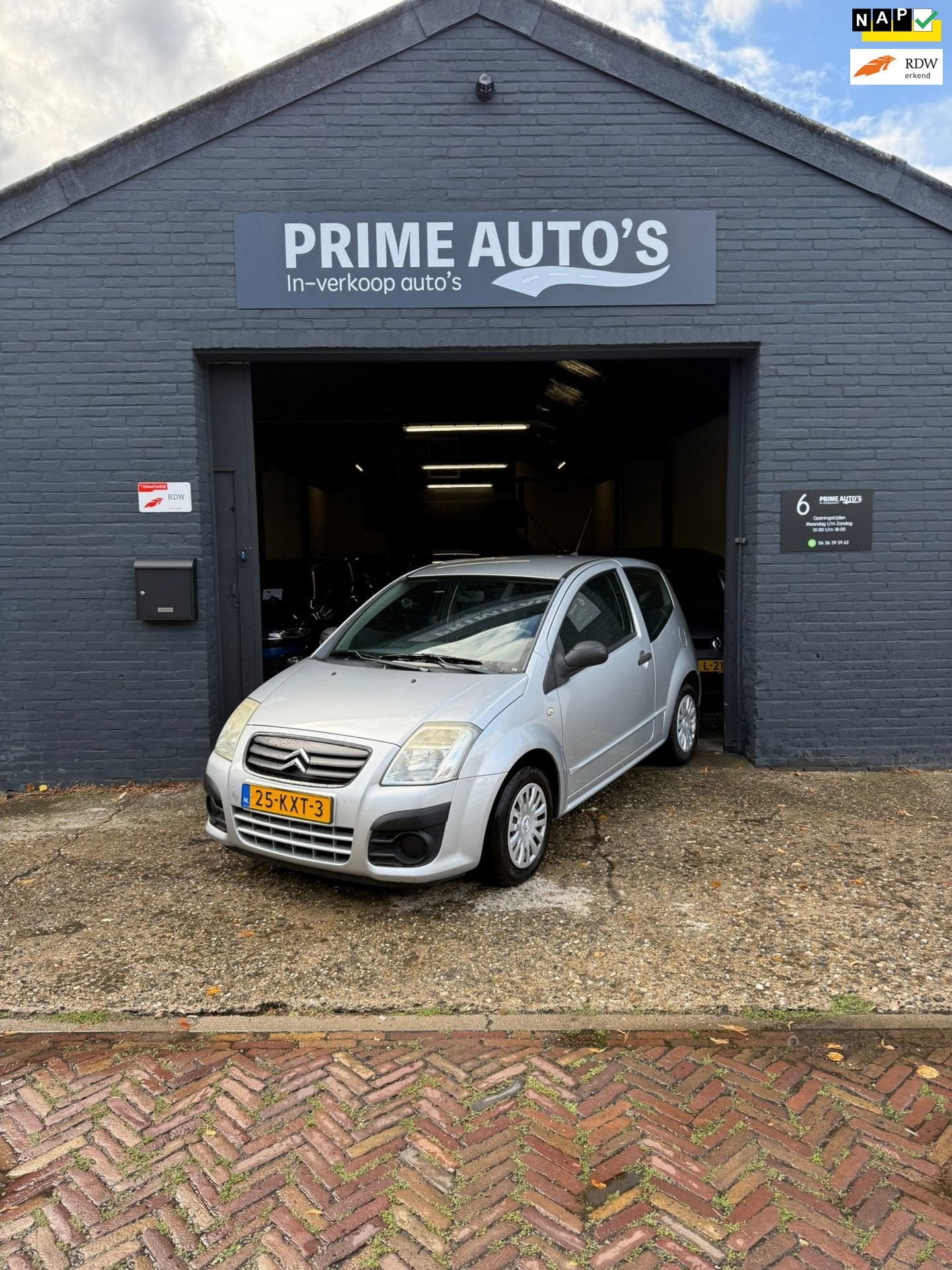 Citroen C2 1.1i Airco | Parkeersensor| Achteruitrijcam. 2010, Auto's, Voorwielaandrijving, Gebruikt, 31 €/maand, 4 cilinders