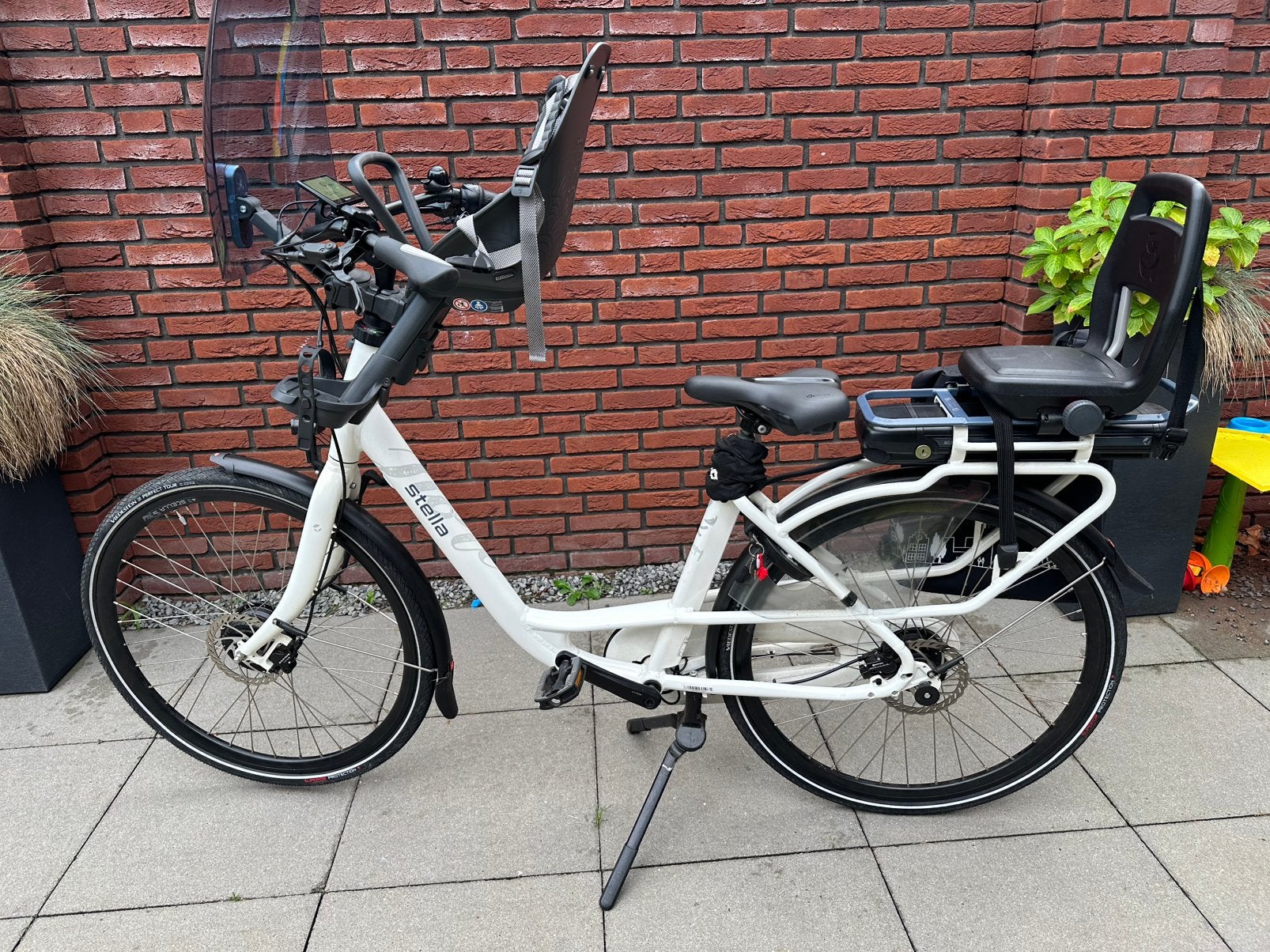 Stella Fiore Moederfiets.  Slechts 49 km!, 47 tot 50 cm, Zo goed als nieuw, Dubbele standaard, 1 zitje
