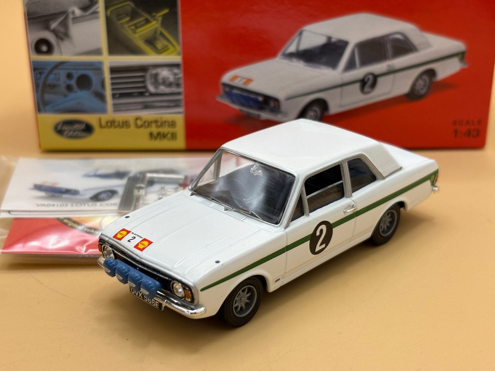 Ford Lotus Cortina Mk II Roger Clarke 1/43 Vanguards, Verzenden, Zo goed als nieuw, Auto, Overige merken