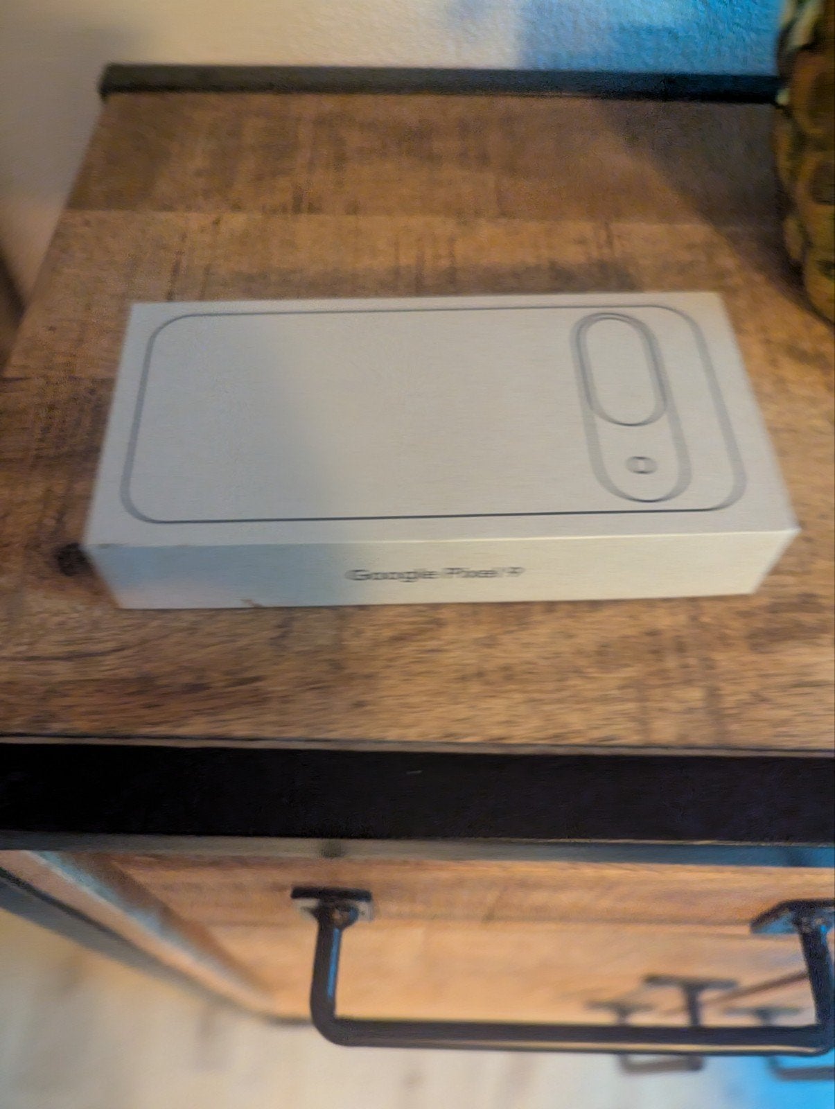 Foto 4 van nieuw Google Pixel 9 uitgepakt maar nooit gebruikt