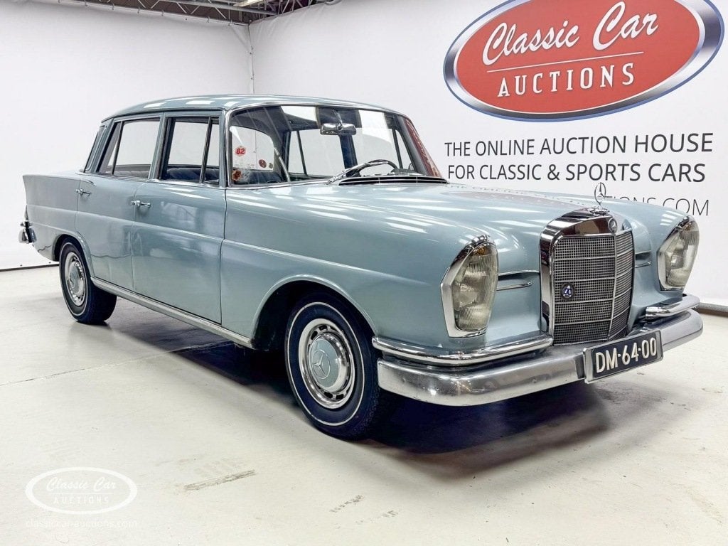 Mercedes-benz 230 230S   - ONLINE AUCTION, Auto's, Automaat, Blauw, Mercedes-Benz, Bedrijf