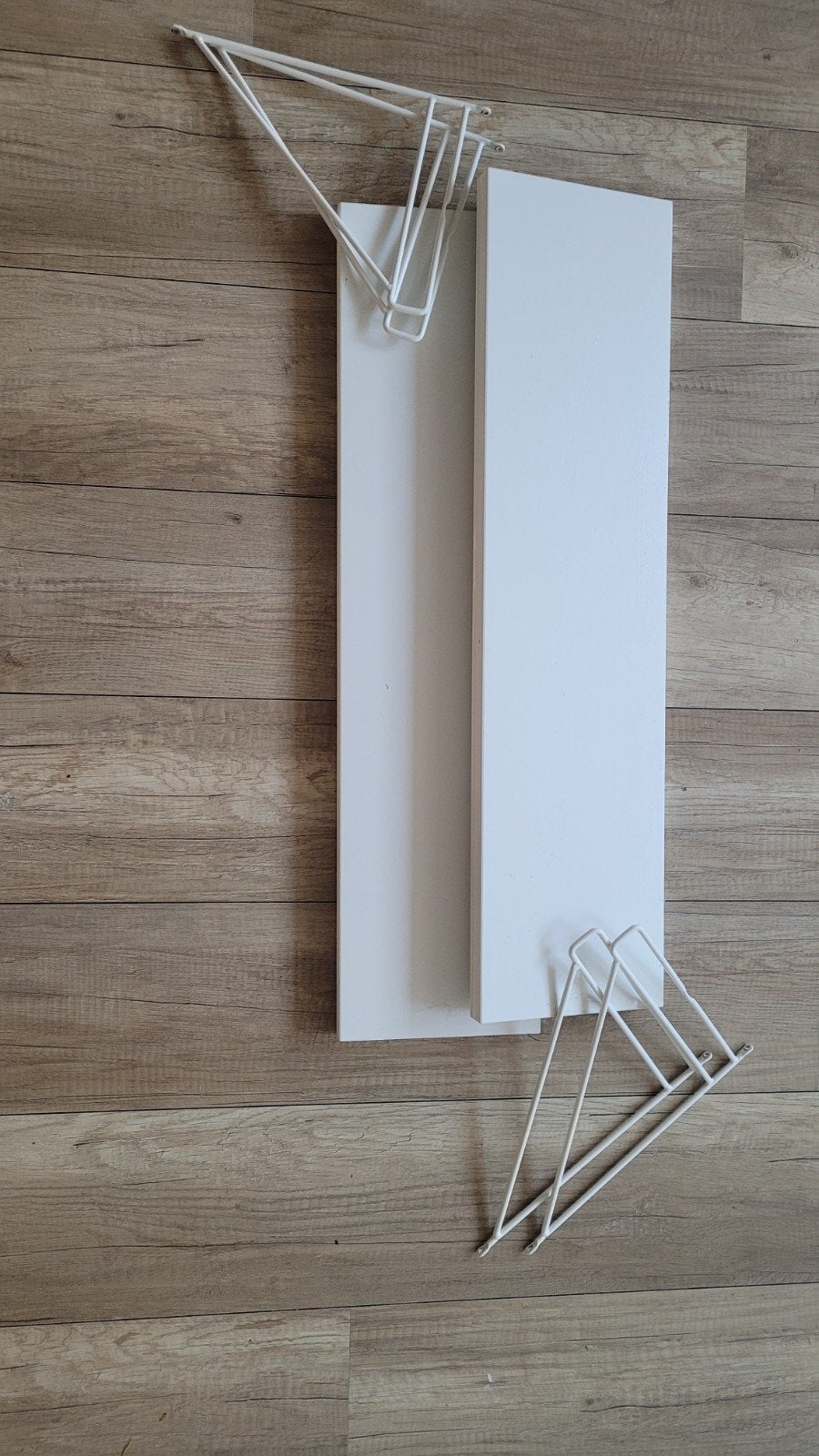 Twee witte muurplanken met ophangsysteem (80x20 cm), Huis en Inrichting, Woonaccessoires | Wandplanken en Boekenplanken, Ophalen