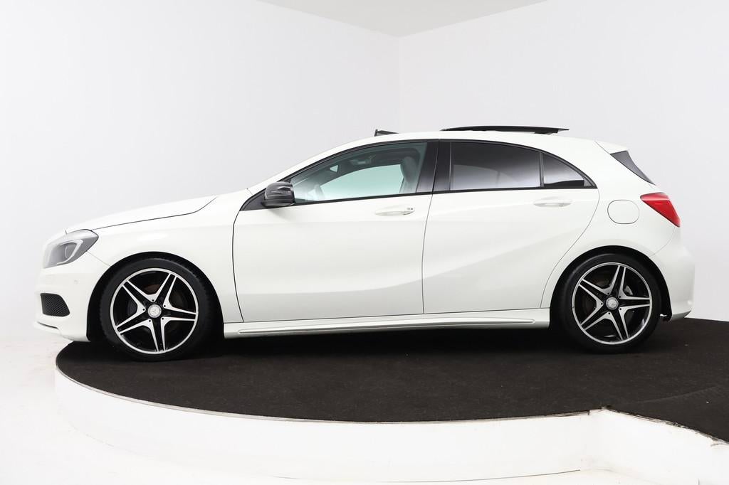 Mercedes-Benz A-klasse 200 Ambition Automaat (PANORAMADAK, S, Gebruikt, Wit, Bedrijf, 695 kg