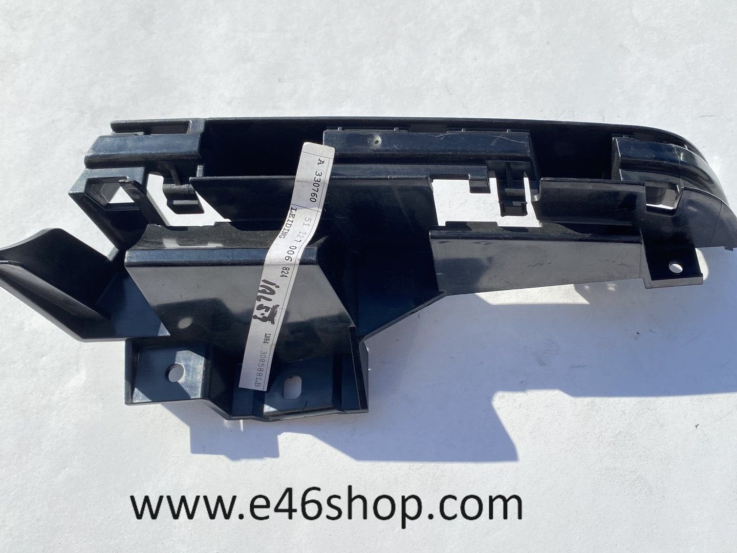 BMW E46 COMPACT ACHTERLICHT FRAME NIEUW OE 51127006824, -, -, Nieuw, Ophalen of Verzenden