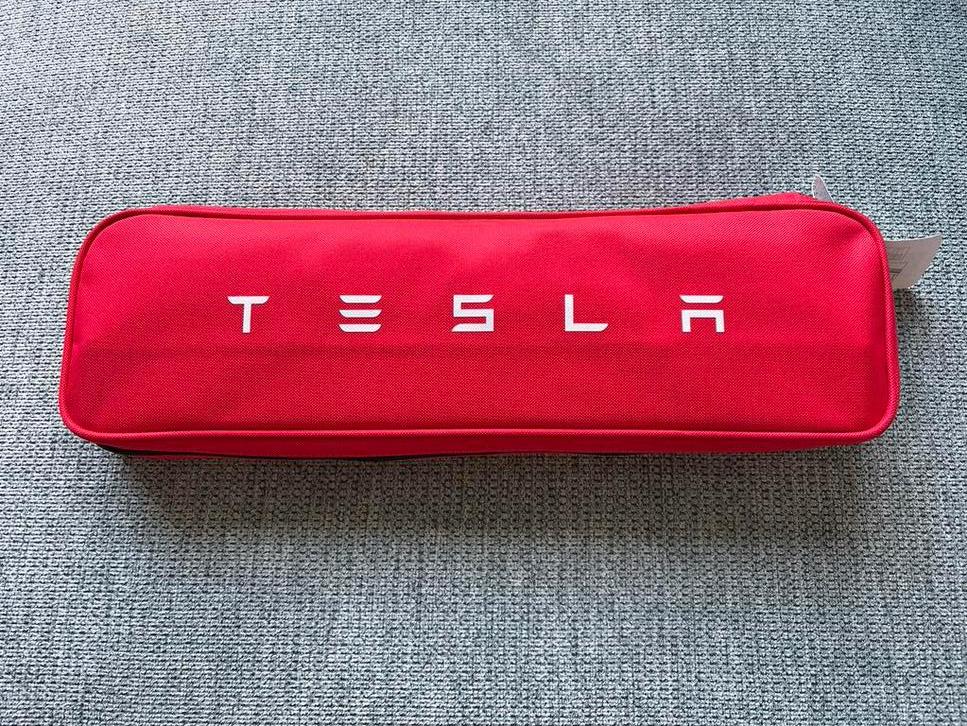 Tesla EHBO-set / Verbanddoos - Nieuw, Ophalen of Verzenden, Nieuw