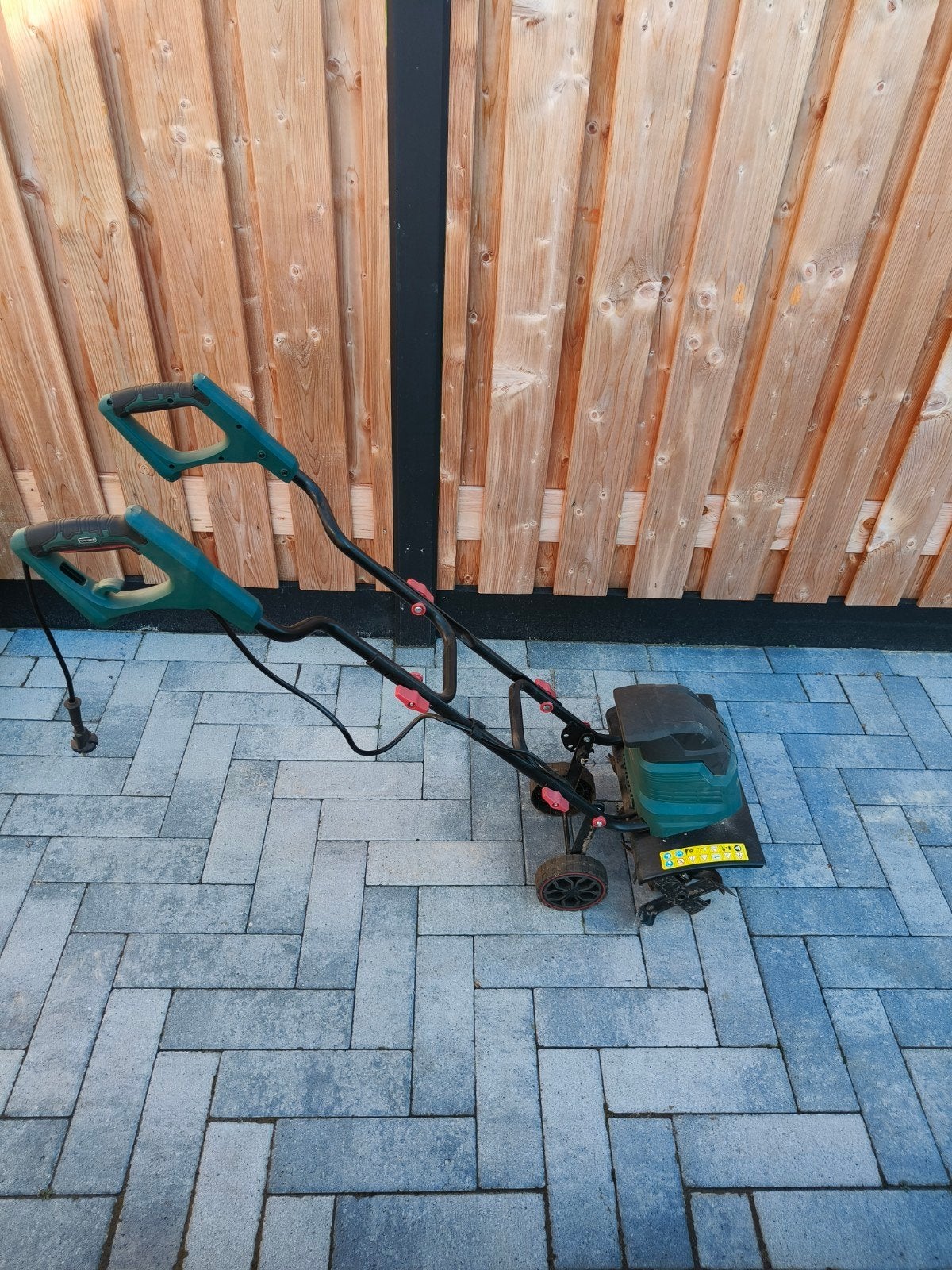Tuin frees Parkside, Ophalen, Zo goed als nieuw, Benzine, Tuinfrees
