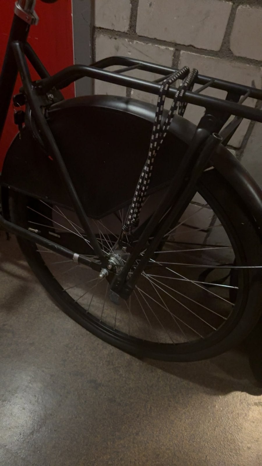 Altec omafiets 28 inch, mat zwart, Fietsen en Brommers, 59 cm of meer, Ophalen, Terugtraprem