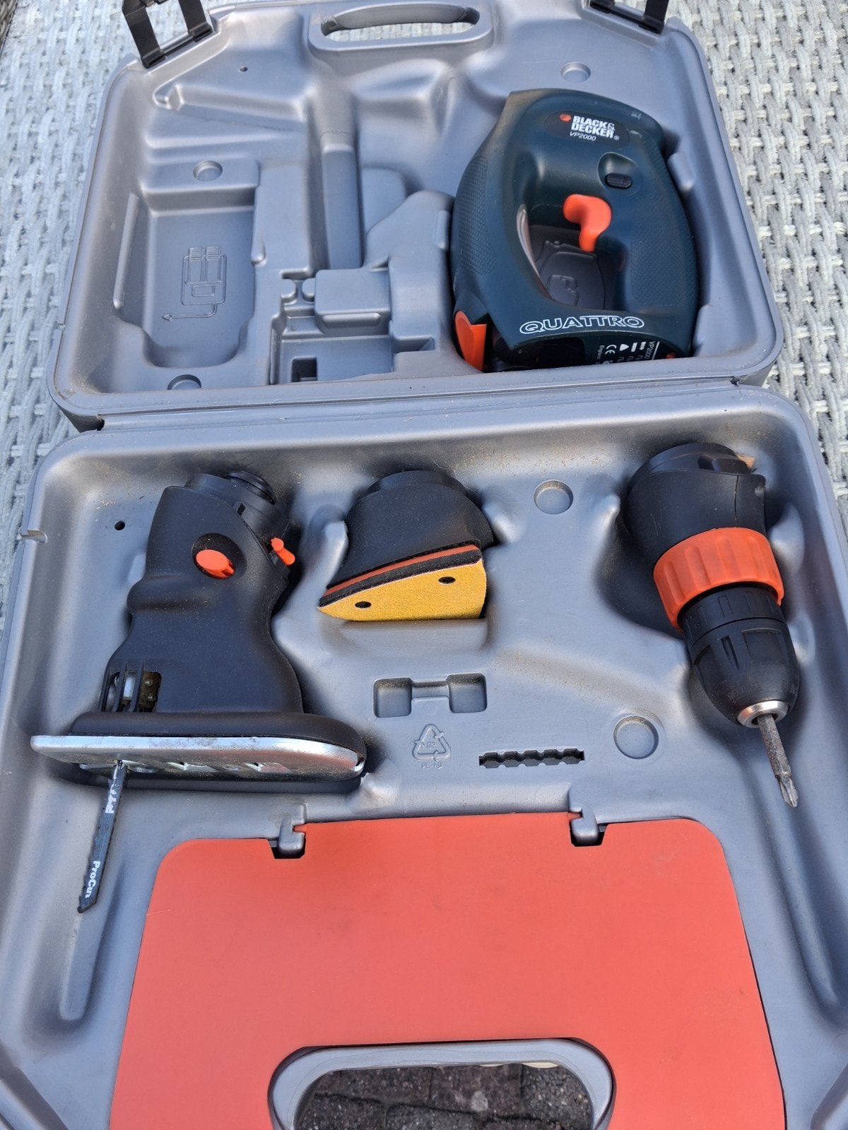 Black & Decker Quattro Boormachine Set (zonder lader), Gebruikt, Variabele snelheid, Ophalen of Verzenden, Boor- en Schroefmachine